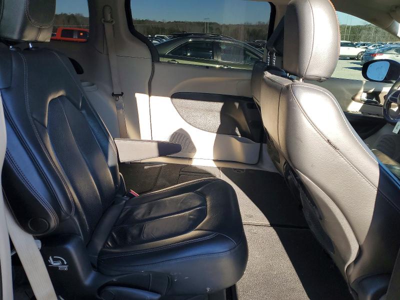 Photo 11 from auction – 2019 CHRYSLER PACIFICA T with VIN 2C4RC1BG2KR650181