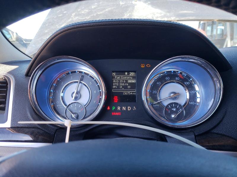 Photo 9 from auction – 2011 CHRYSLER 300 LIMITE with VIN 2C3CA5CG9BH531233