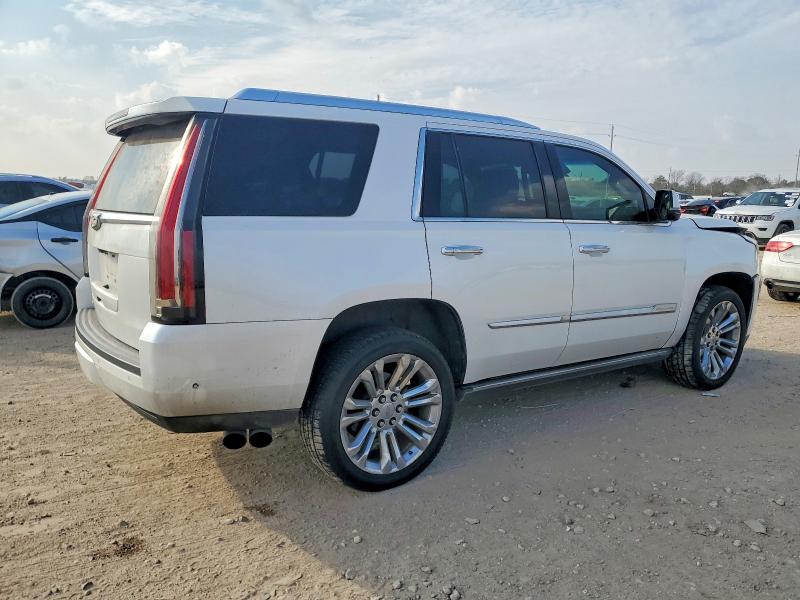 Photo 3 from auction – 2018 CADILLAC ESCALADE P with VIN 1GYS4DKJ0JR220370