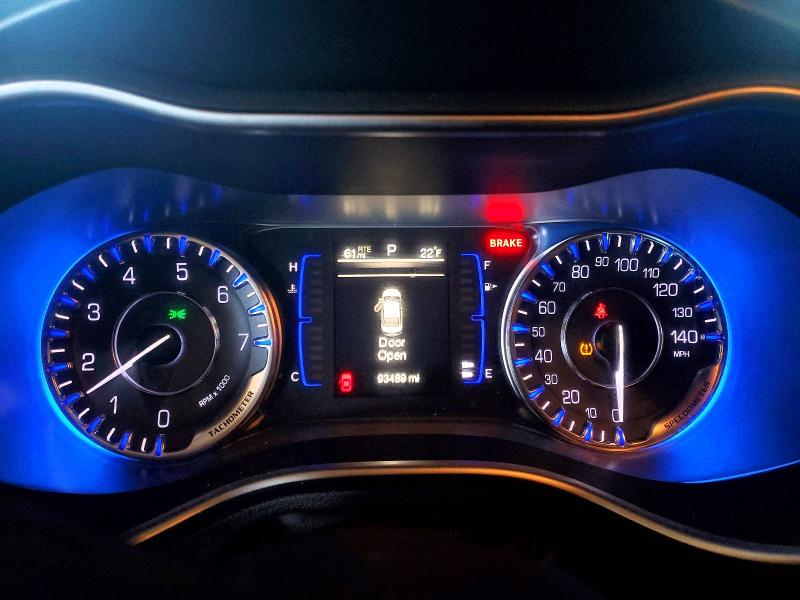 Photo 9 from auction – 2015 CHRYSLER 200 with VIN 1C3CCCAB4FN682953