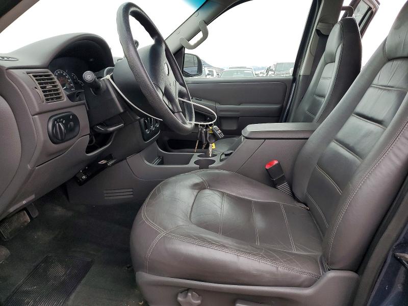 Photo 7 from auction – 2002 FORD EXPLORER X with VIN 1FMZU73E02ZA40889