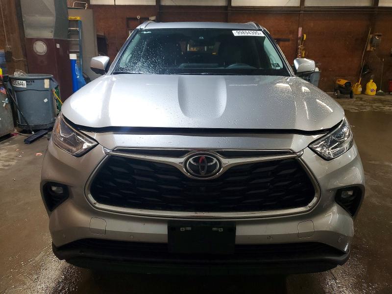 Photo 5 from auction – 2025 TOYOTA HIGHLANDER with VIN 5TDKDRBH6SS590547