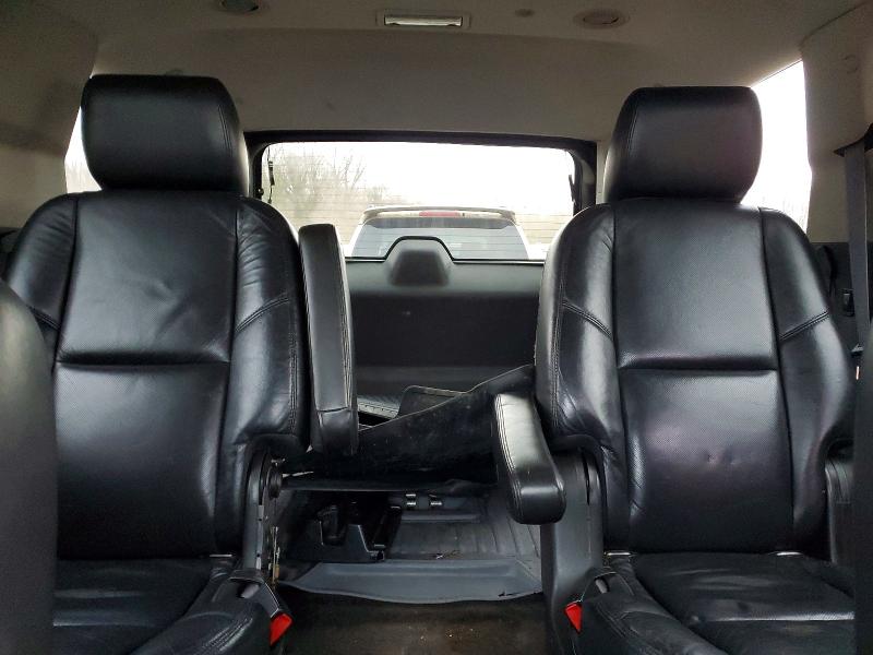 Photo 10 from auction – 2011 CADILLAC ESCALADE with VIN 1GYS3CEF4BR164407