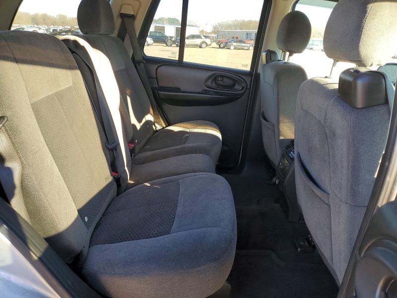 Photo 10 from auction – 2008 CHEVROLET TRAILBLAZER with VIN 1GNDS13S882159547