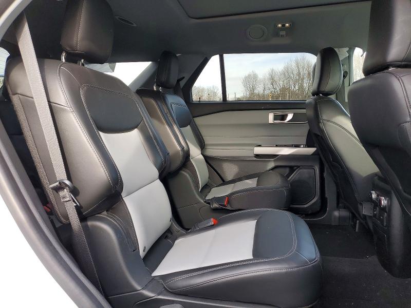 Фото 11 с аукциона – 2022 FORD EXPLORER X с VIN 1FMSK8DH9NGB07981