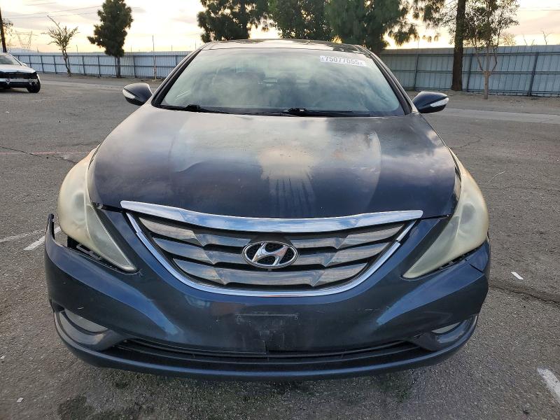 Photo 5 from auction – 2012 HYUNDAI SONATA SE with VIN 5NPEC4AC1CH365016
