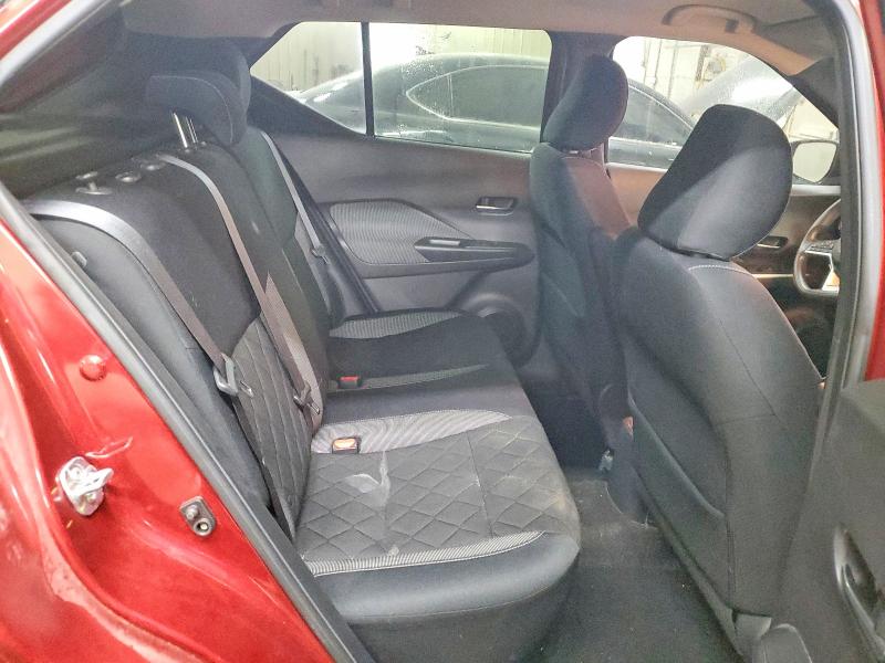 Photo 11 from auction – 2018 NISS KICKS with VIN 3N1CP5CU7JL502712