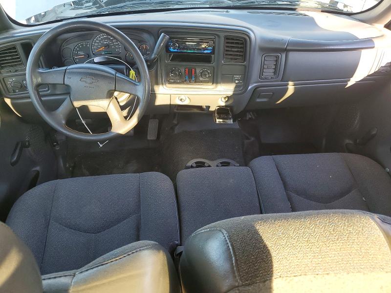Photo 8 from auction – 2004 CHEVROLET SILVERADO with VIN 2GCEC19V541162847