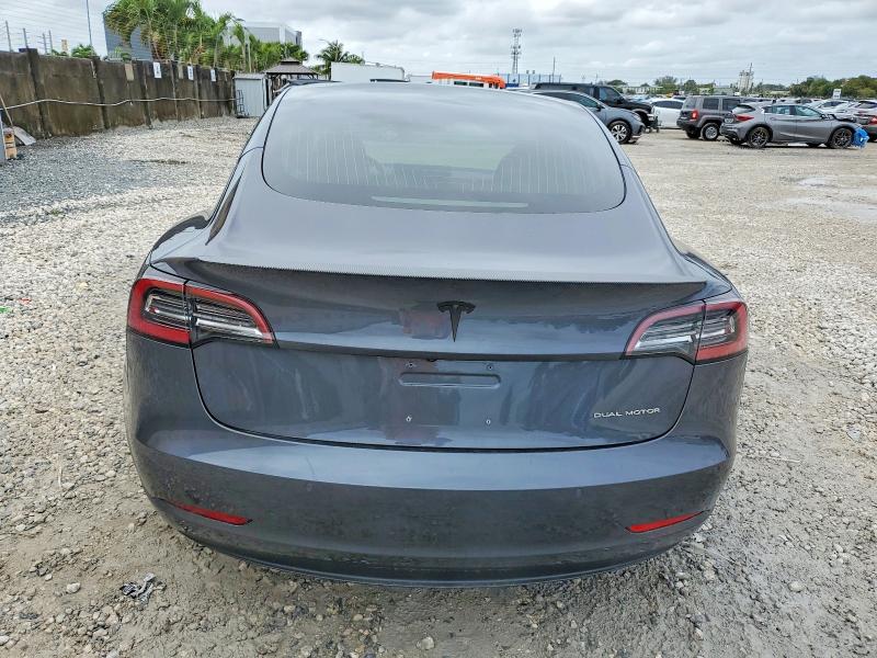 Photo 6 from auction – 2018 TESLA MODEL 3 with VIN 5YJ3E1EB7JF076977
