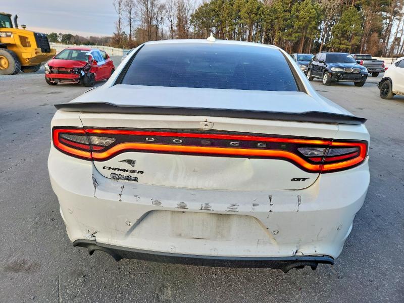 Photo 6 from auction – 2019 DODGE CHARGER with VIN 2C3CDXHG0KH746950