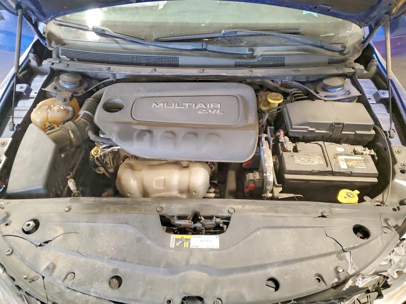Photo 11 from auction – 2016 CHRYSLER 200 LIMITE with VIN 1C3CCCAB4GN105910