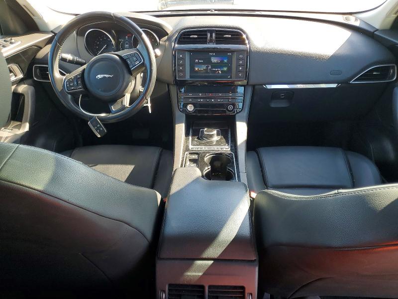 Photo 8 from auction – 2017 JAGUAR F-PACE with VIN SADCS2BV2HA889616