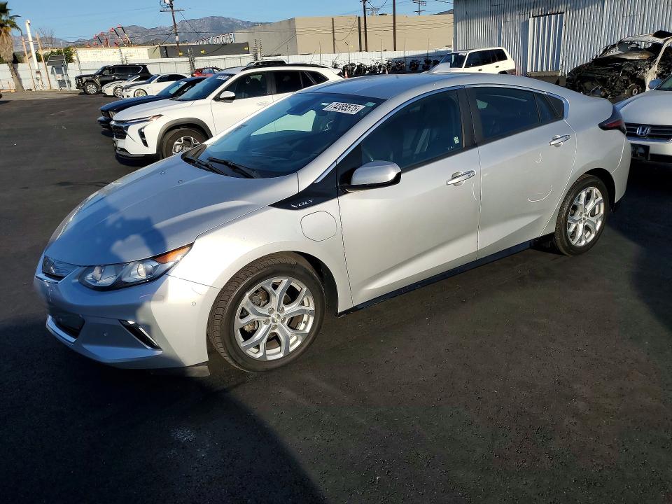 CHEVROLET VOLT 2018 with VIN 1G1RD6S58JU146947 - Photo from auction