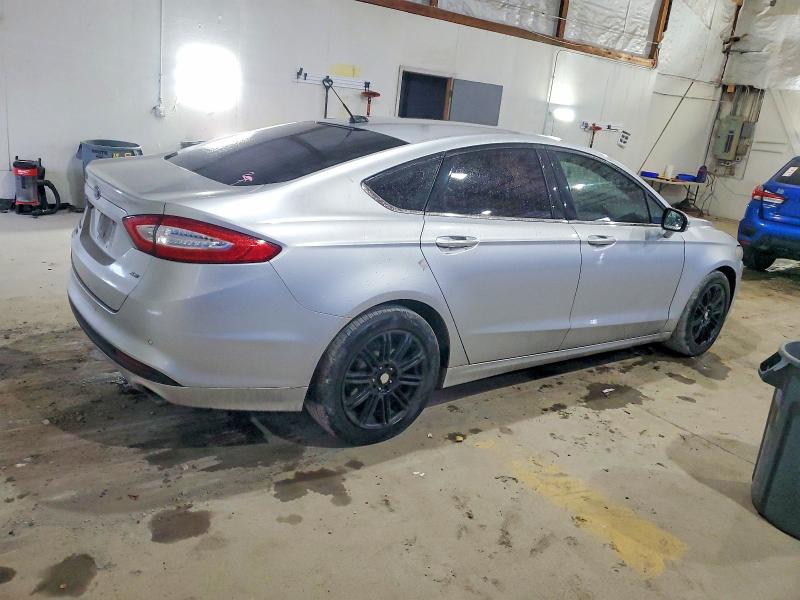 Photo 3 from auction – 2016 FORD FUSION SE with VIN 3FA6P0H77GR195473