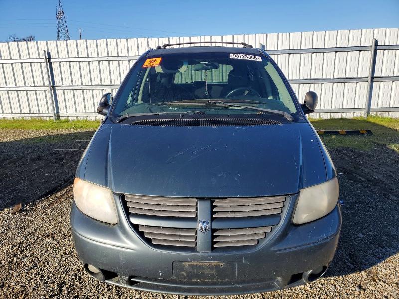 Photo 5 from auction – 2005 DODGE GRAND CARAVAN with VIN 2D4GP44L35R471579