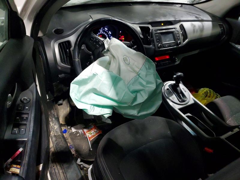Photo 8 from auction – 2015 KIA SPORTAGE E with VIN KNDPCCAC0F7749557