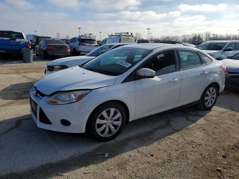 FORD FOCUS SE 2014 with VIN 1FADP3F25EL352090 - Photo from auction
