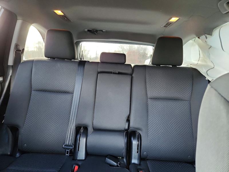 Photo 10 from auction – 2015 TOYOTA HIGHLANDER with VIN 5TDBKRFHXFS164060