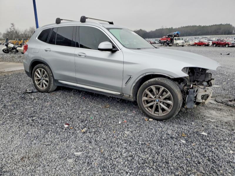 Photo 4 from auction – 2019 BMW X3 SDRIVE3 with VIN 5UXTR7C56KLR52178