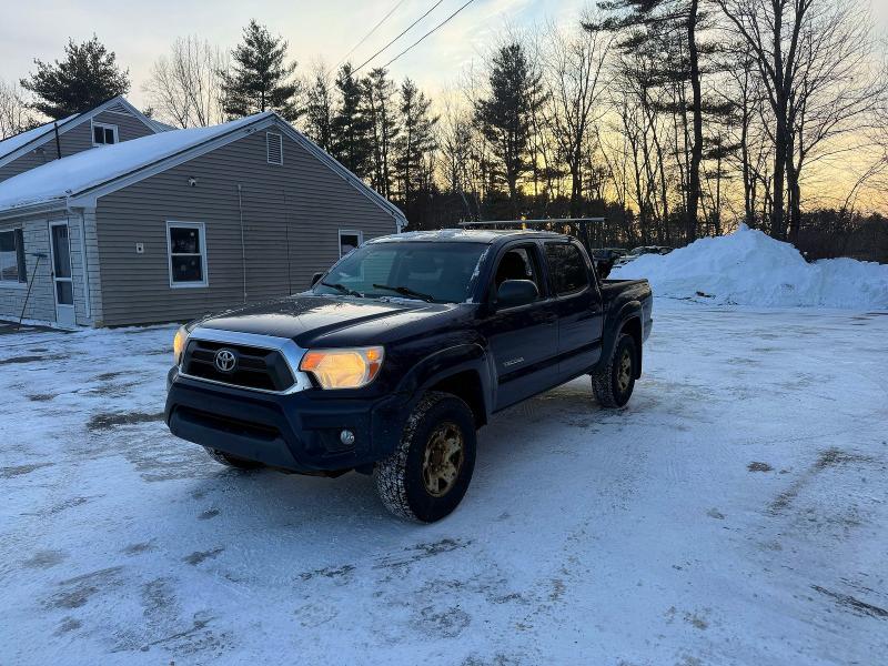 Photo 2 from auction – 2012 TOYOTA TACOMA DOU with VIN 3TMLU4ENXCM088361