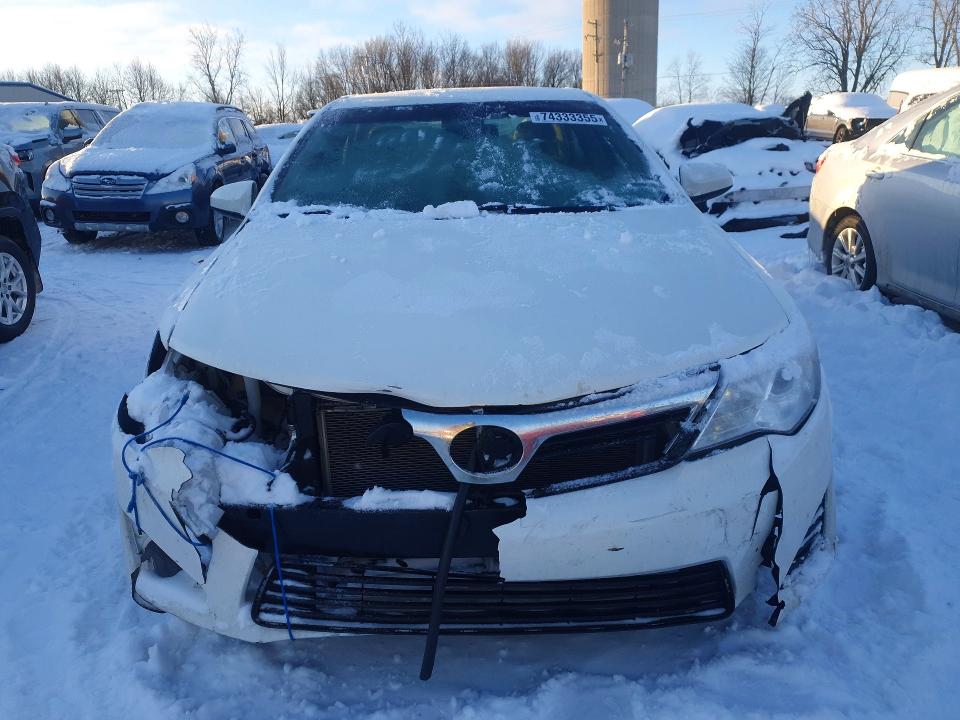 Zdjęcie 5 z aukcji – 2013 TOYOTA CAMRY z VIN 4T1BF1FKXDU299366