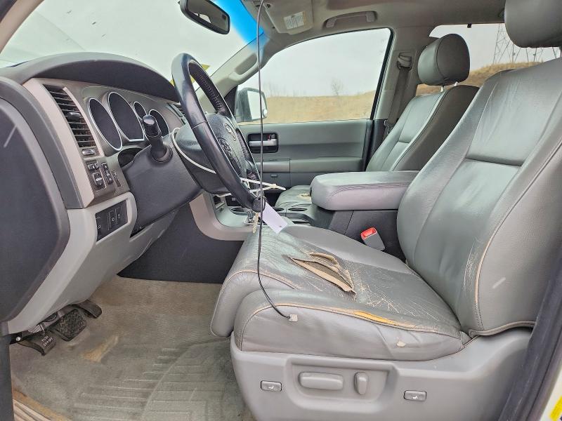 Photo 7 from auction – 2011 TOYOTA SEQUOIA LI with VIN 5TDJW5G13BS051815