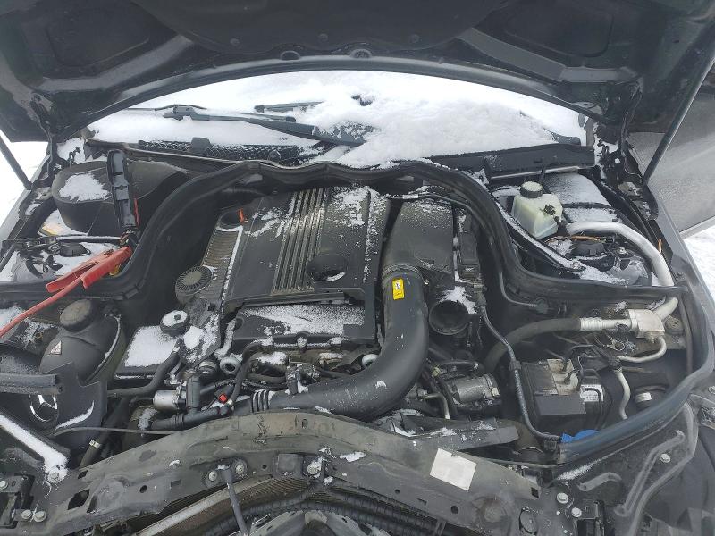 Photo 11 from auction – 2014 MERCEDES-BENZ C with VIN WDDGF4HB2EA951642