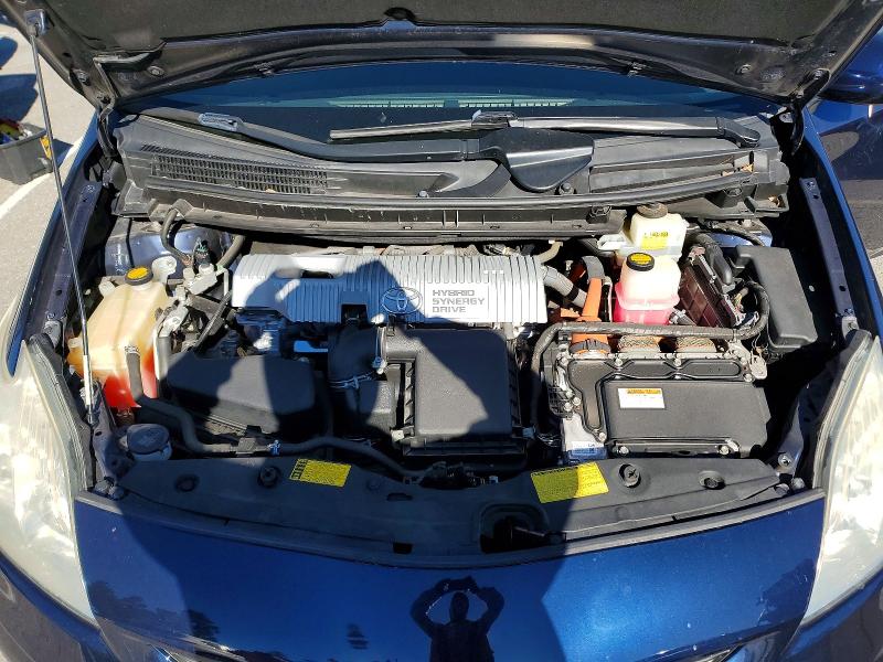 Photo 11 from auction – 2013 TOYOTA PRIUS with VIN JTDKN3DU7D1730528