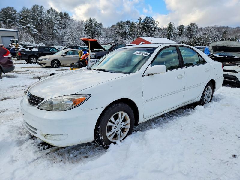 TOYOTA CAMRY LE 2004 with VIN 4T1BF32K54U071566 - Photo from auction