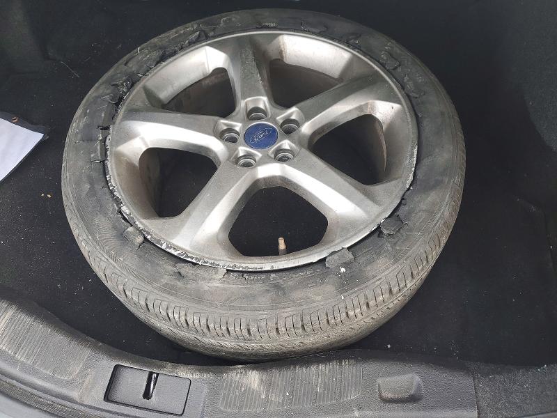Photo 12 from auction – 2015 FORD FUSION with VIN 3FA6P0H77FR289660