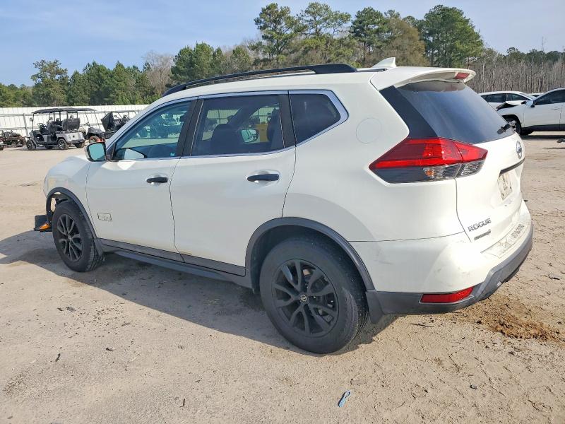 Photo 2 from auction – 2017 NISSAN ROGUE SV with VIN 5N1AT2MV8HC756629