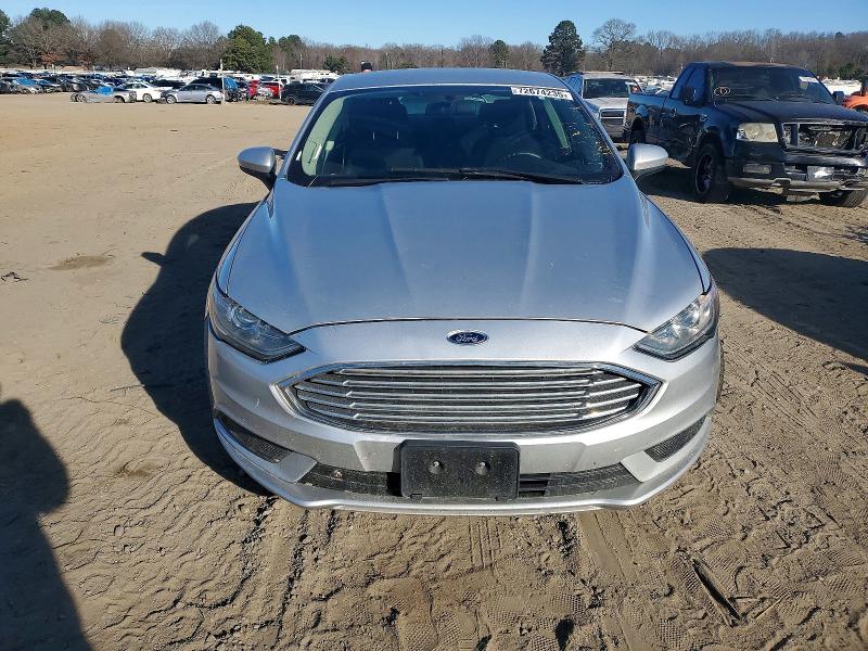 Photo 5 from auction – 2018 FORD FUSION SE with VIN 3FA6P0HD9JR213548