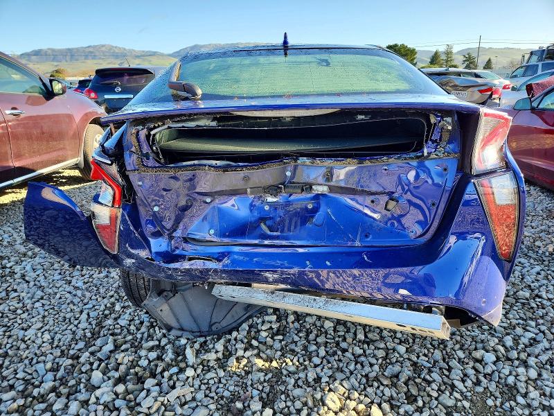 Photo 6 from auction – 2017 TOYOTA PRIUS with VIN JTDKBRFU1H3047856