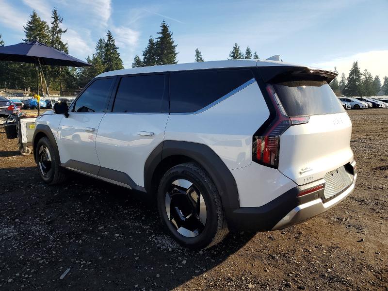 Photo 2 from auction – 2024 KIA EV9 LIGHT with VIN KNDAA5S28R6037711