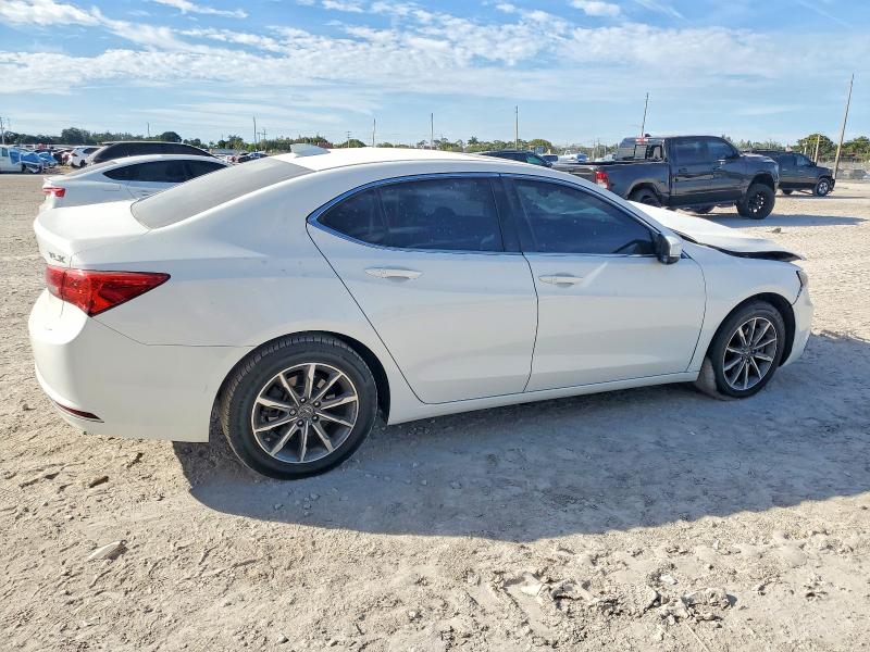 Photo 3 from auction – 2018 ACURA TLX TECH with VIN 19UUB1F55JA006443