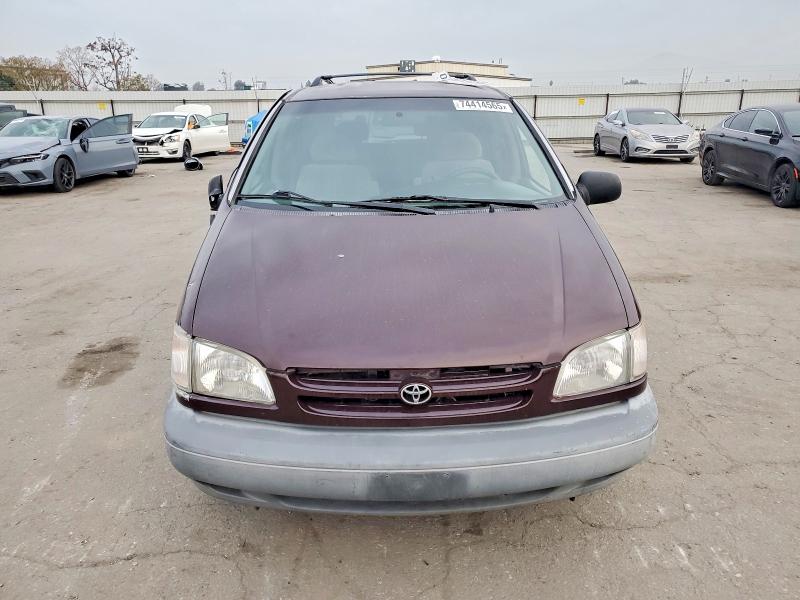 Photo 5 from auction – 2000 TOYOTA SIENNA LE with VIN 4T3ZF13C5YU267269