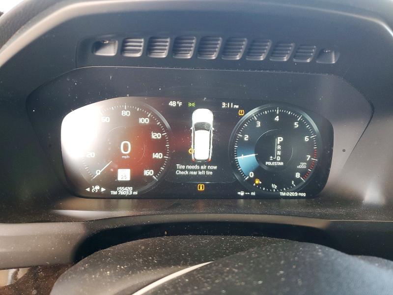 Photo 9 from auction – 2016 VOLVO XC90 T6 with VIN YV4A22PK5G1093522