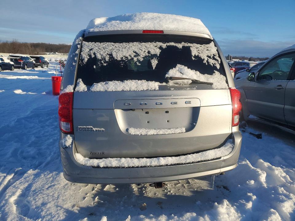 Photo 6 from auction – 2016 DODGE GRAND CARAVAN with VIN 2C4RDGBG4GR185135