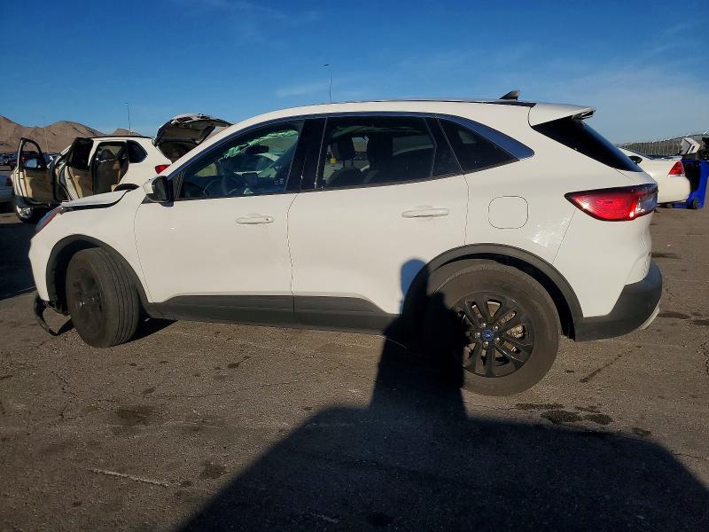 Photo 2 from auction – 2021 FORD ESCAPE with VIN 1FMCU9G68MUA38618
