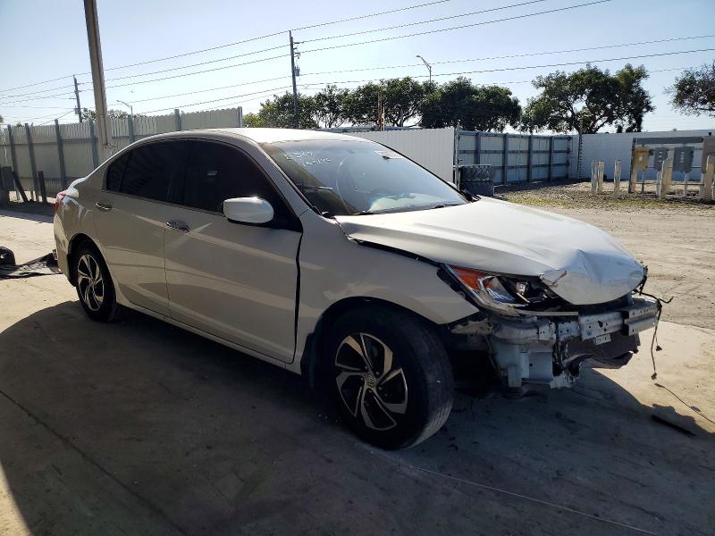 Photo 4 from auction – 2017 HONDA ACCORD with VIN 1HGCR2F35HA095324