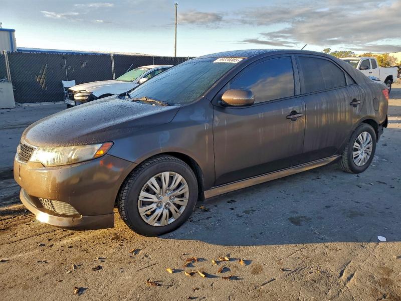 KIA FORTE EX 2012 with VIN KNAFU4A2XC5552325 - Photo from auction