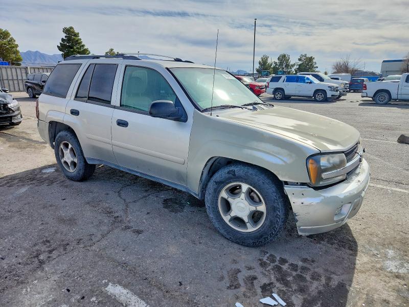 Photo 4 from auction – 2008 CHEVROLET TRAILBLAZER with VIN 1GNDT13S682147300