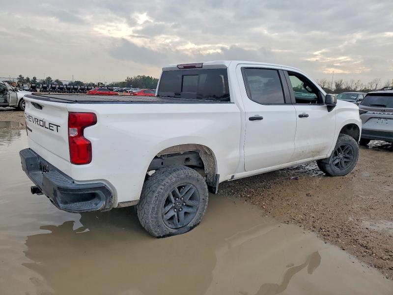 Photo 3 from auction – 2021 CHEVROLET SILVERADO with VIN 3GCPYFED1MG337087