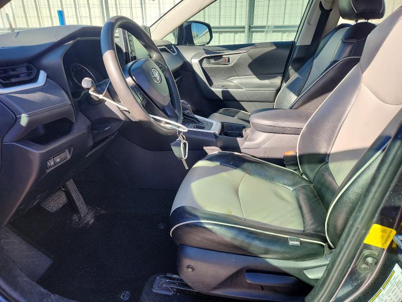 Photo 7 from auction – 2020 TOYOTA RAV4 LE with VIN 2T3F1RFV1LC102827