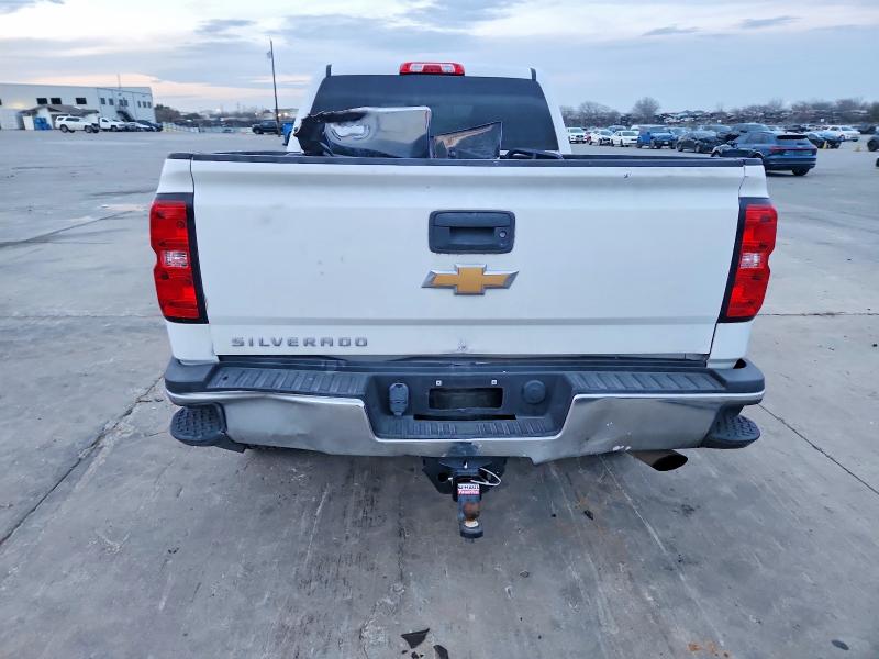 Photo 6 from auction – 2018 CHEVROLET SILVERADO with VIN 1GC2KUEG7JZ246699
