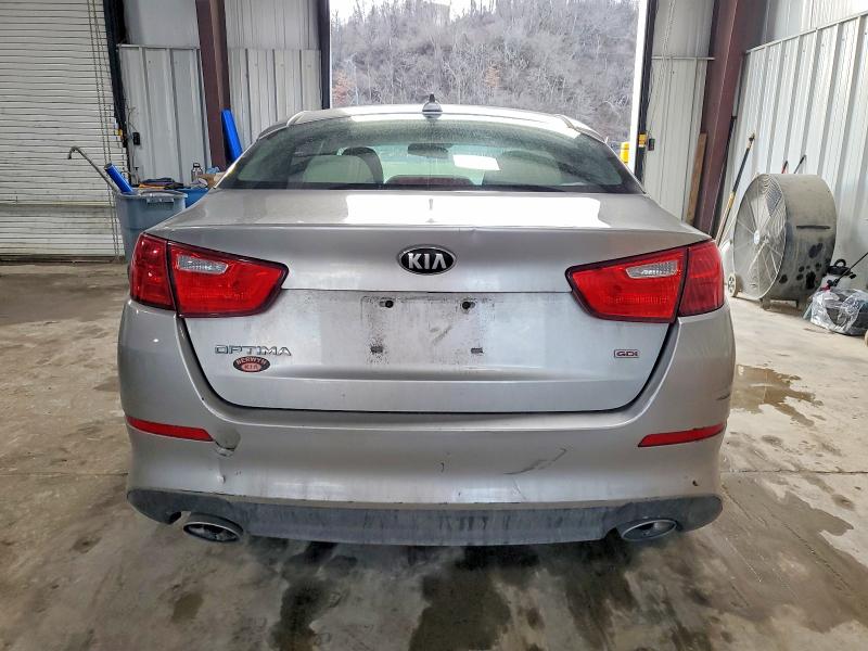Photo 6 from auction – 2015 KIA OPTIMA LX with VIN 5XXGM4A72FG370086
