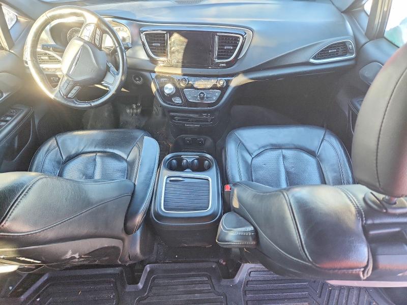 Photo 8 from auction – 2019 CHRYSLER PACIFICA with VIN 2C4RC1EG5KR549101