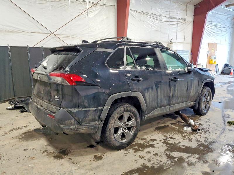 Photo 3 from auction – 2024 TOYOTA RAV4 XLE with VIN 2T3P1RFV4RC395863