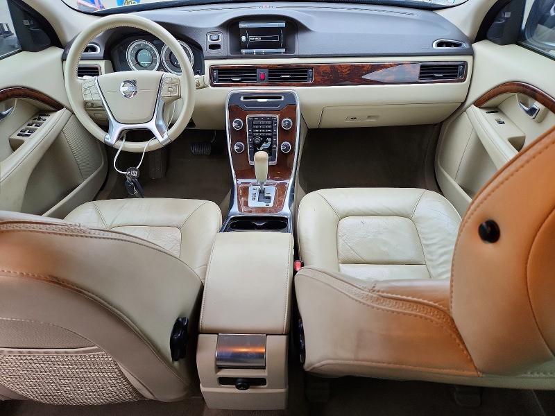 Photo 8 from auction – 2012 VOLVO XC70 3.2 with VIN YV4952BLXC1126437