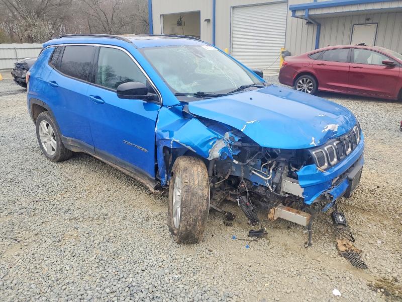 Photo 4 from auction – 2022 JEEP COMPASS LA with VIN 3C4NJDBB4NT123299